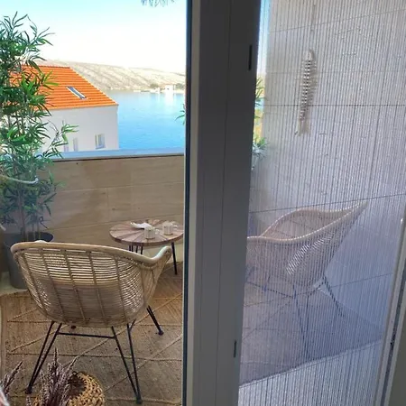 Lägenhet Pag Vista,chilli And Ginger Vlašići